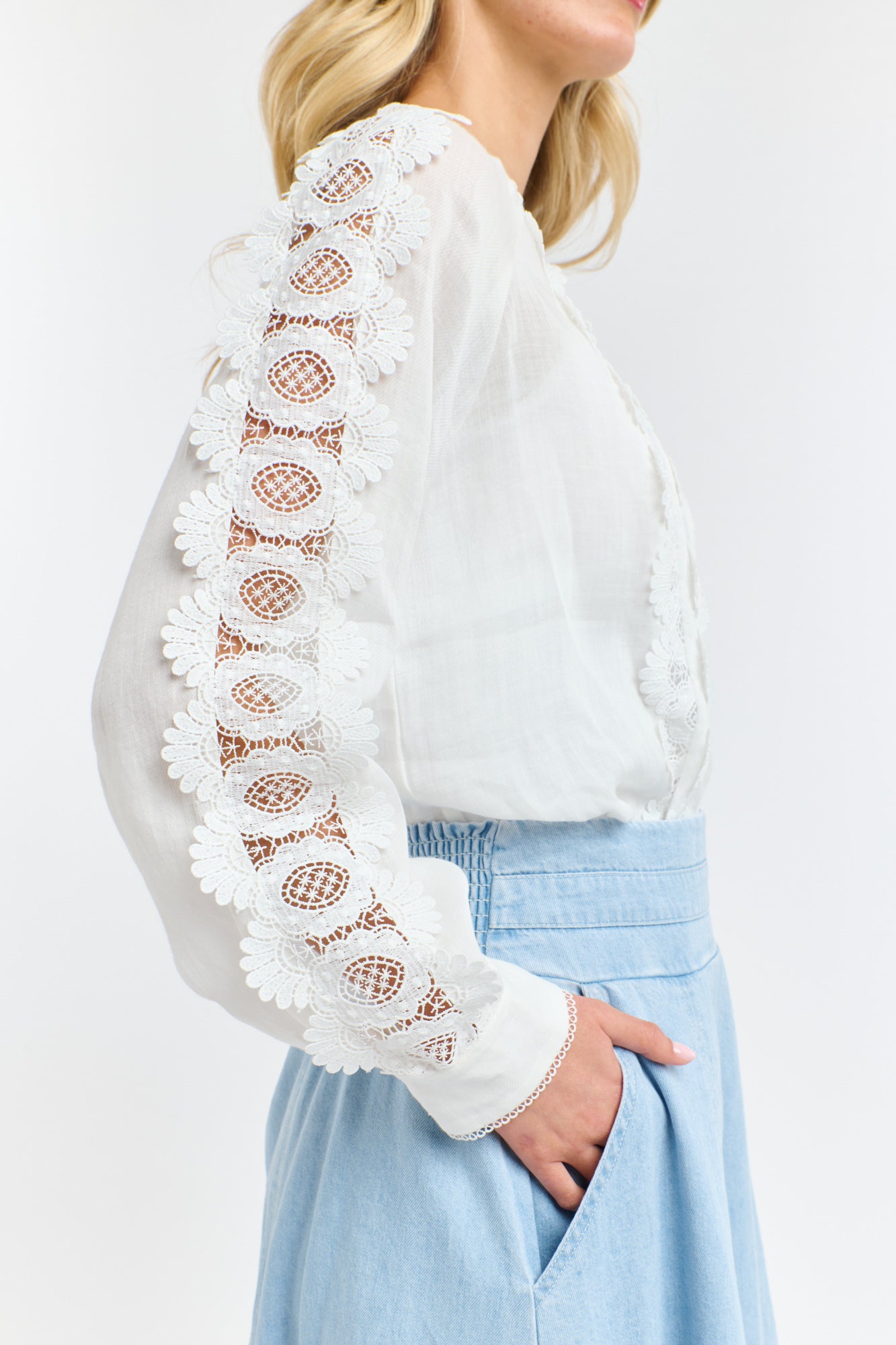 365 Days Romance Shirt - White