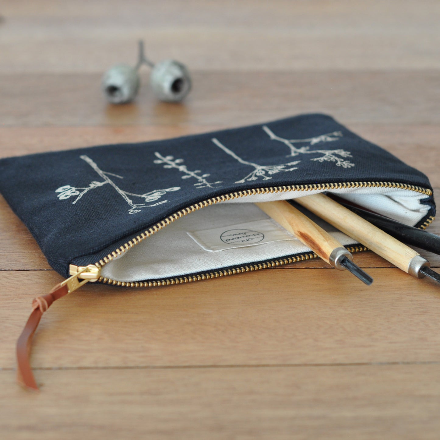 One Thousand Lines 'Botanica' Pouch