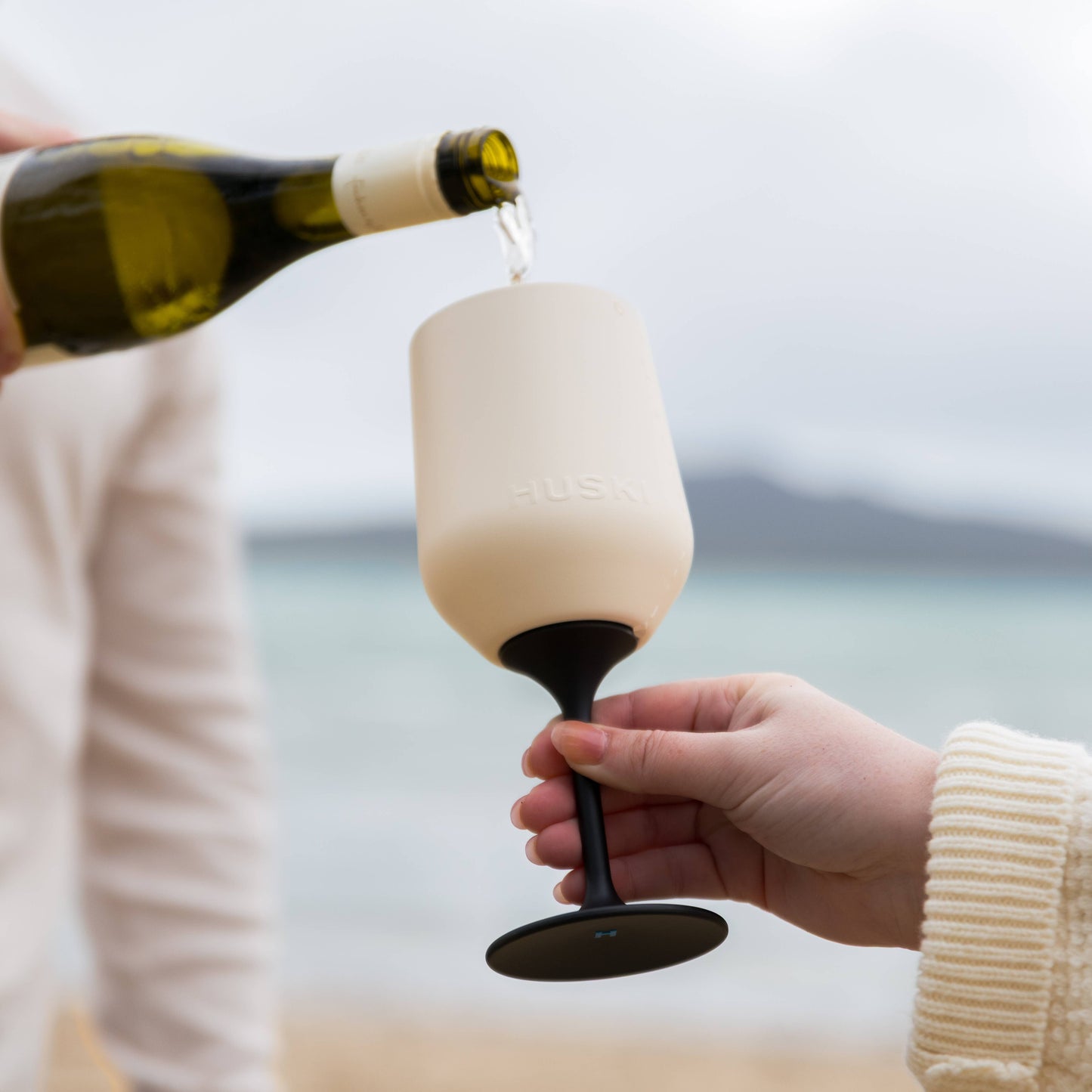 Huski Wine Tumbler 2.0 - Sand Beige