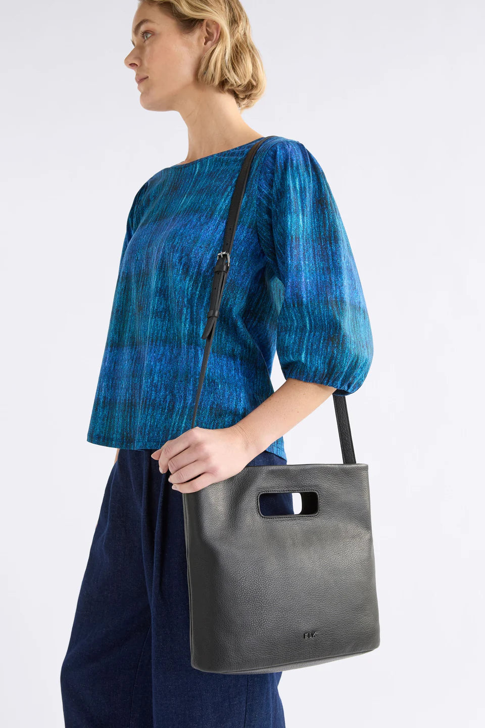 Elk Vio Tote Bag