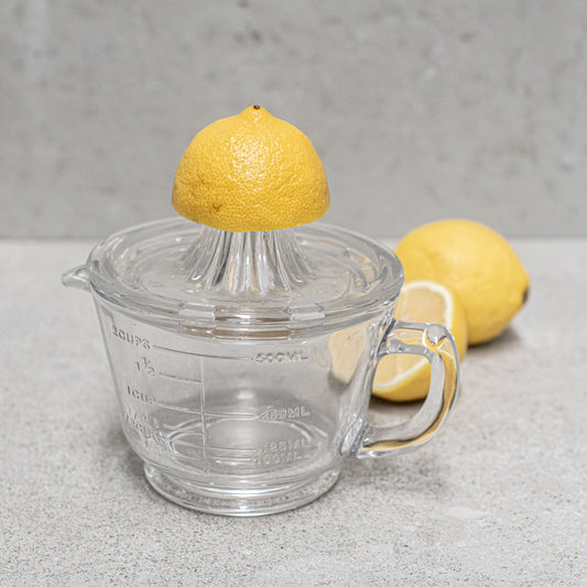 Heaven In Earth Glass Citrus Juicer and Measuring Jug