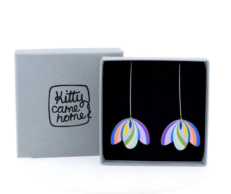 Kitty Came Home - Art Deco Drape Earrings