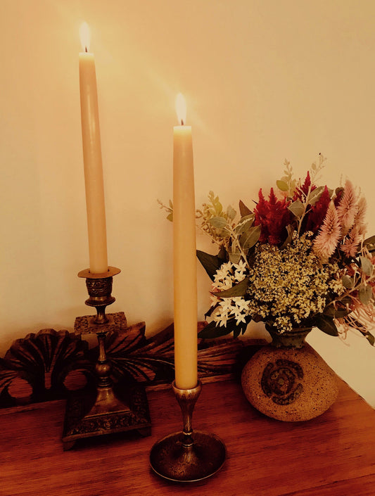 Cooran Beeswax 21mm Taper candle - two sizes