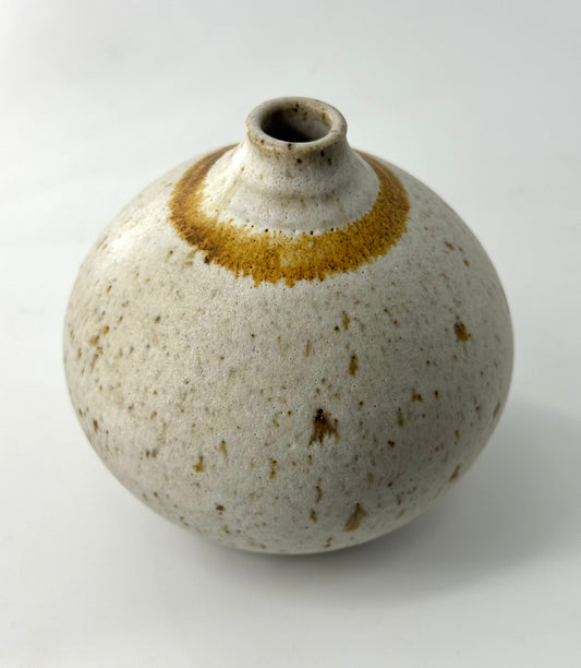 Ros Sachsse Speckled White Small Vase