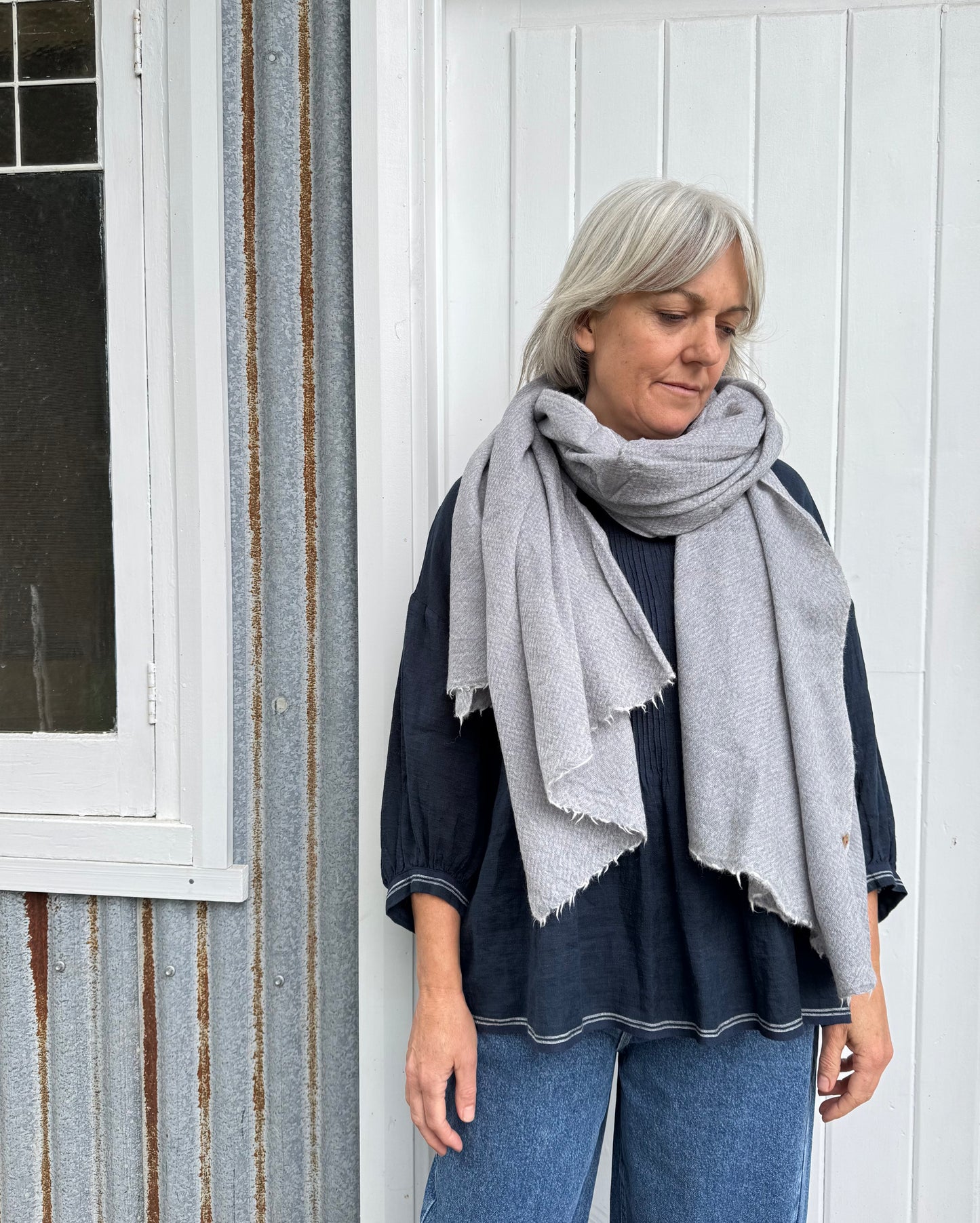 DVE Anisha Blouse - Navy Linen
