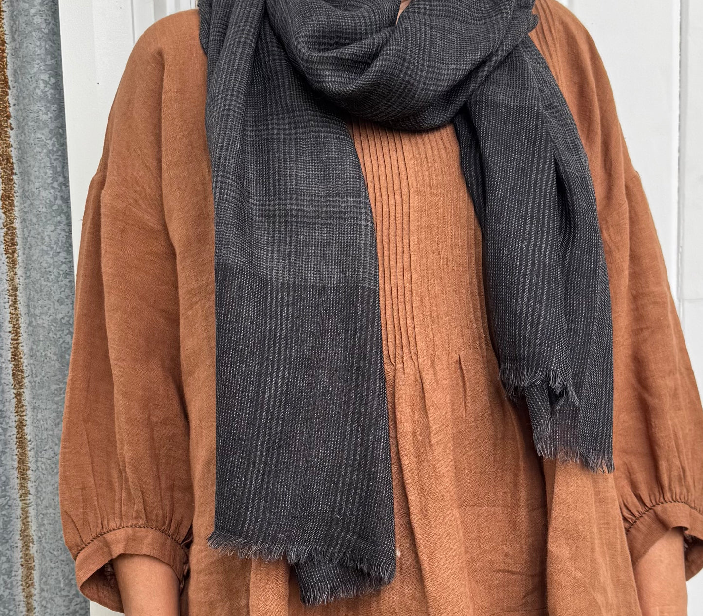 DVE Wool Scarf - Charcoal
