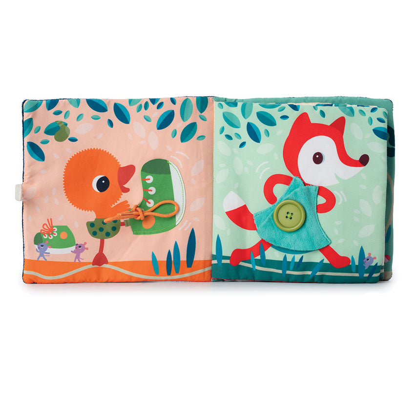 Jules the Dog Learn to Dress Book