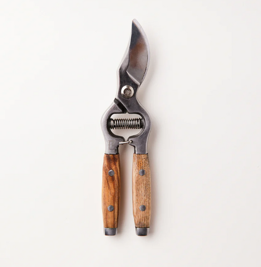 Heaven In Earth Secateurs Ash Handles