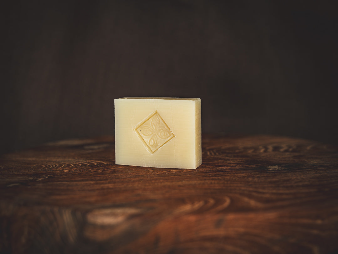 Base Soaps Shampoo Bar