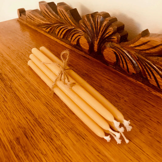 Cooran Beeswax 12mm Taper candle - two sizes