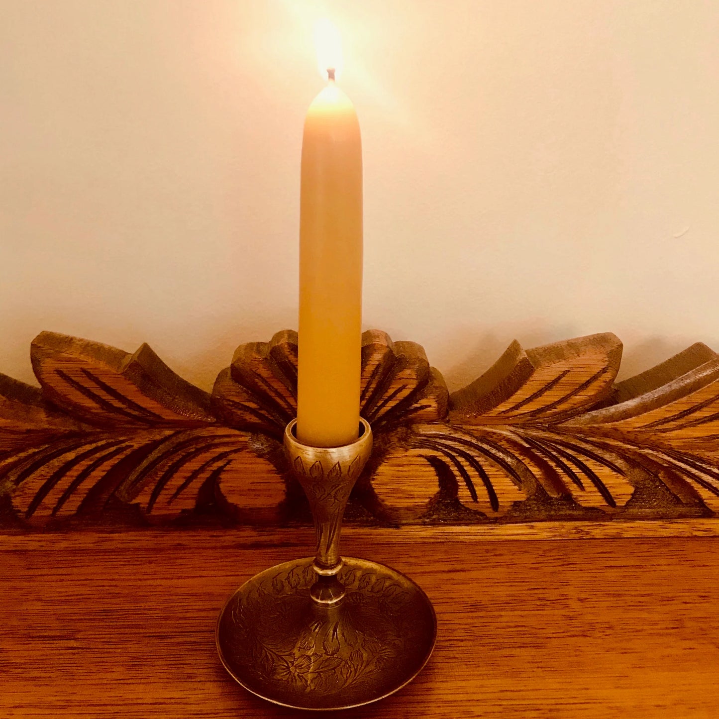 Cooran Beeswax 21mm Taper candle - two sizes