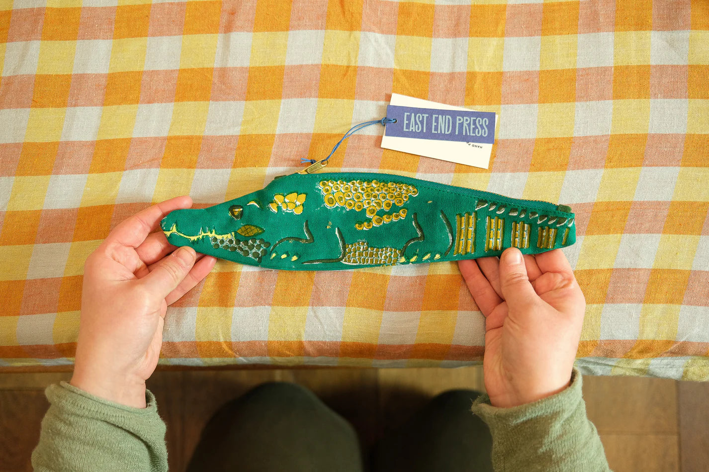 East End Press Alligator Fabric Pouch