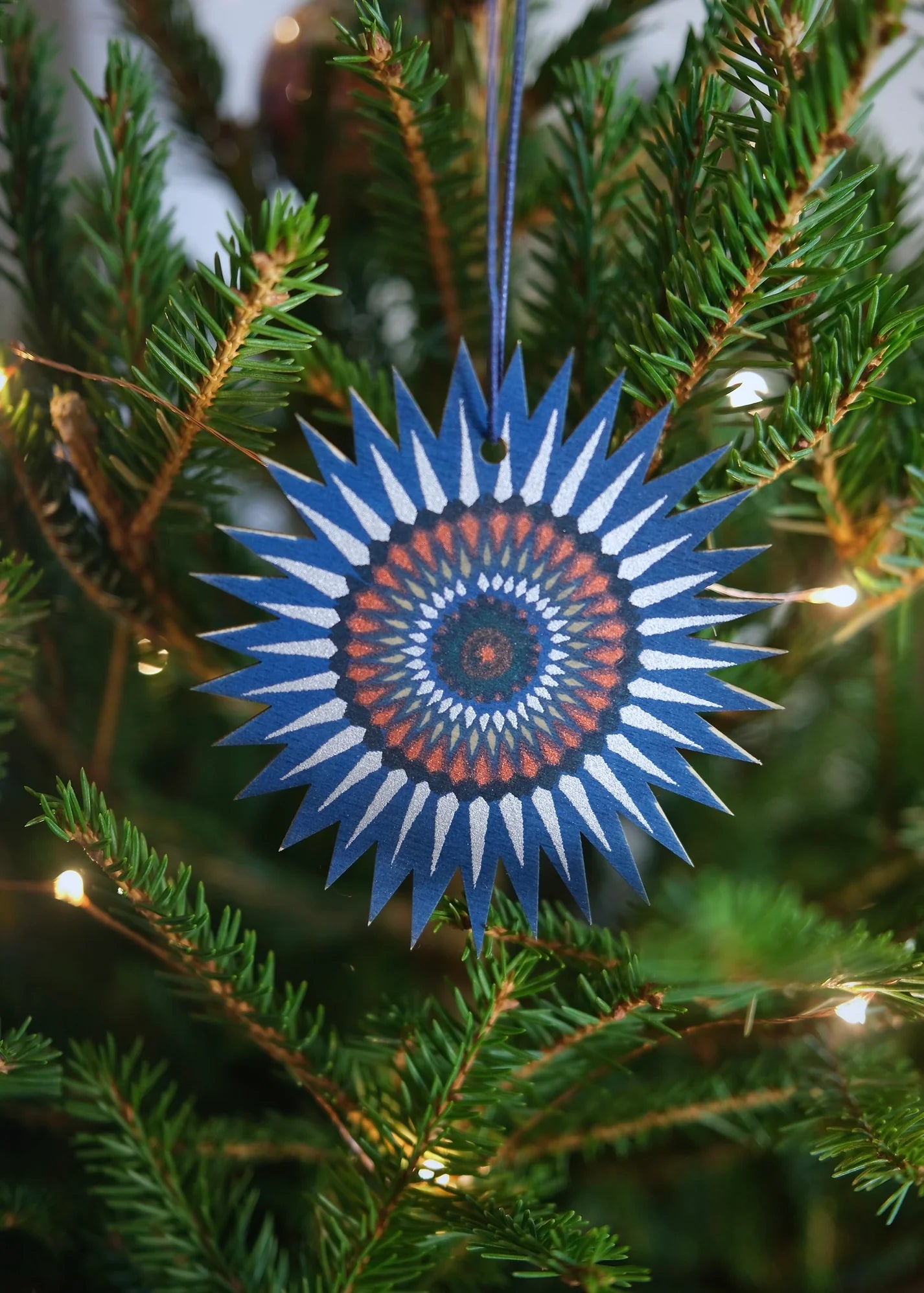 East End Press Christmas Star Paper Ornaments