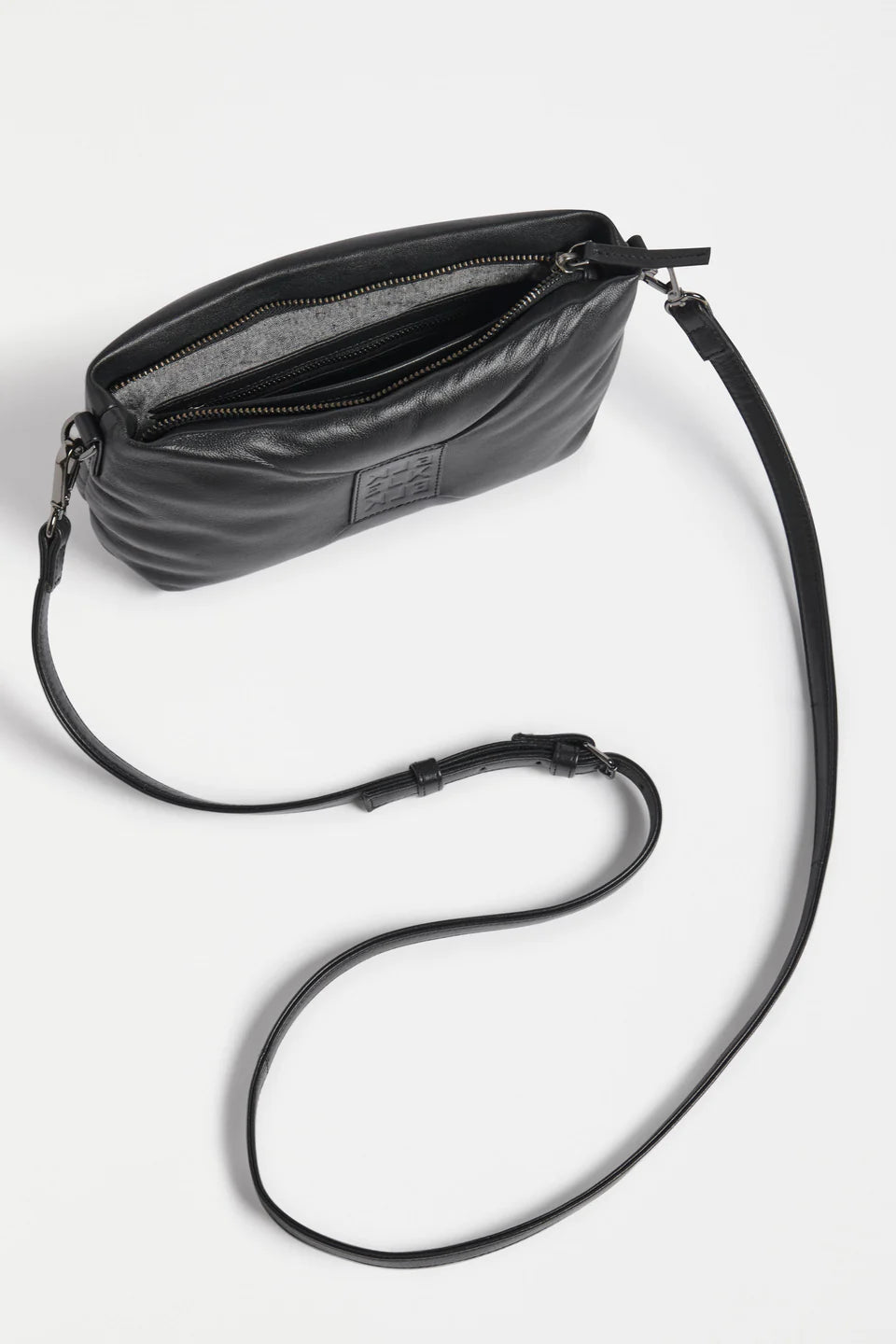 Elk Moln Puffy Clutch - Black