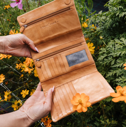 Dusky Robin Emily Purse