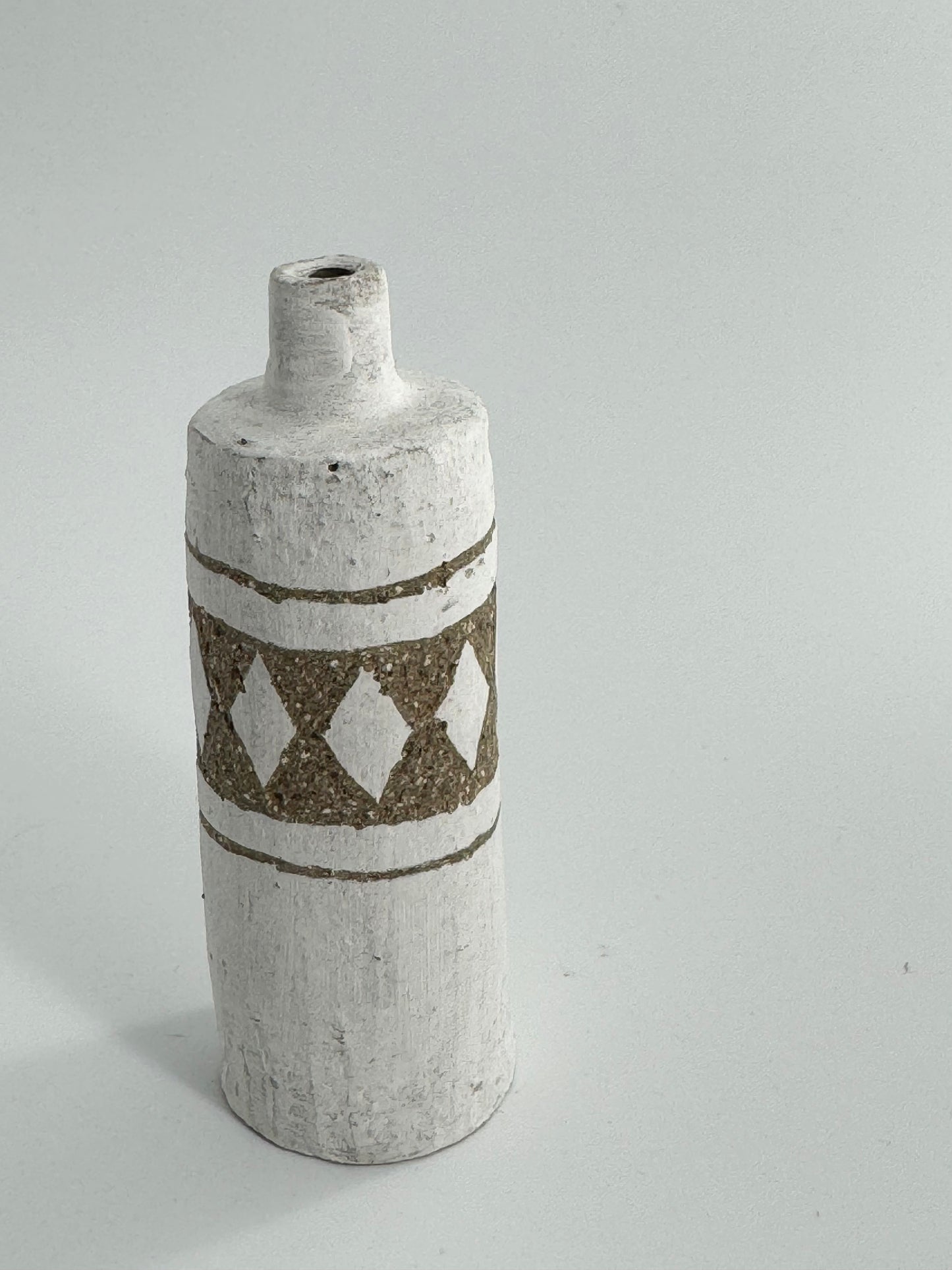 Illys Wall Mini Vases