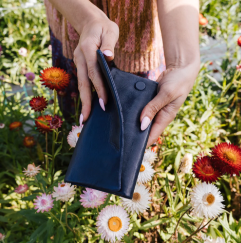 Dusky Robin Keiva Purse