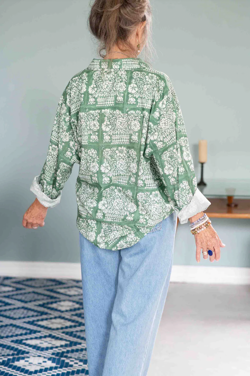 Lazybones Unisex Organic Cotton Shirt - Flowerbasket