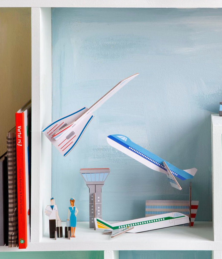 Studio Roof Pop-out Airport