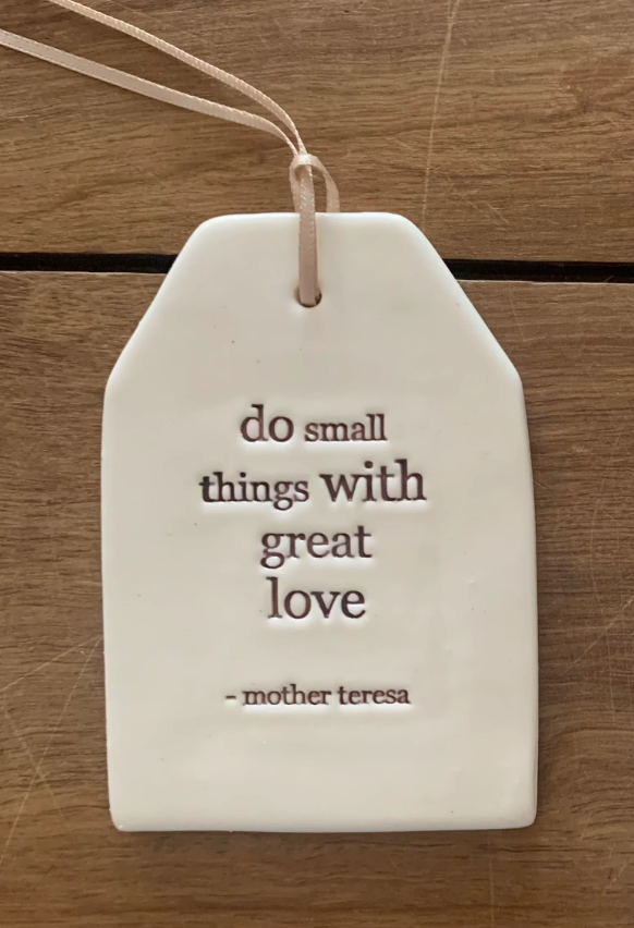 Paper Boat Press Quote Tag - Do small things with great love
