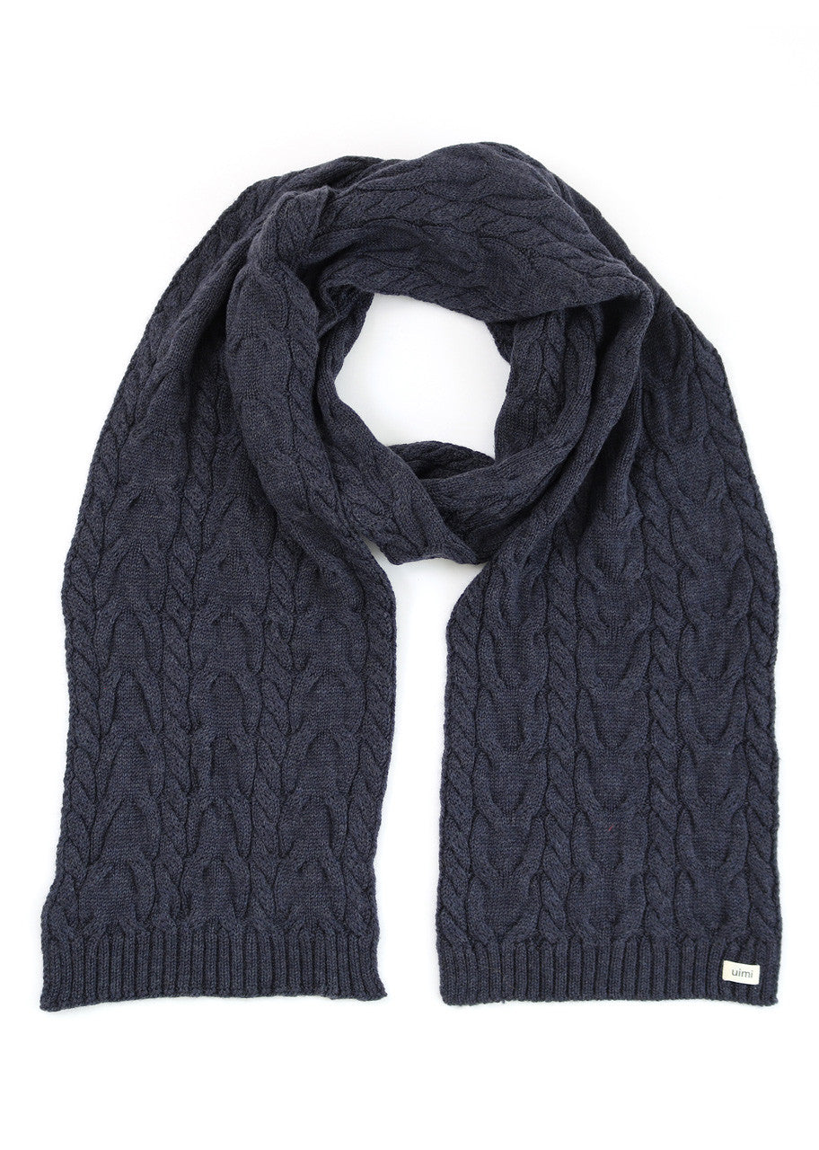 Uimi Cable Knit Scarf