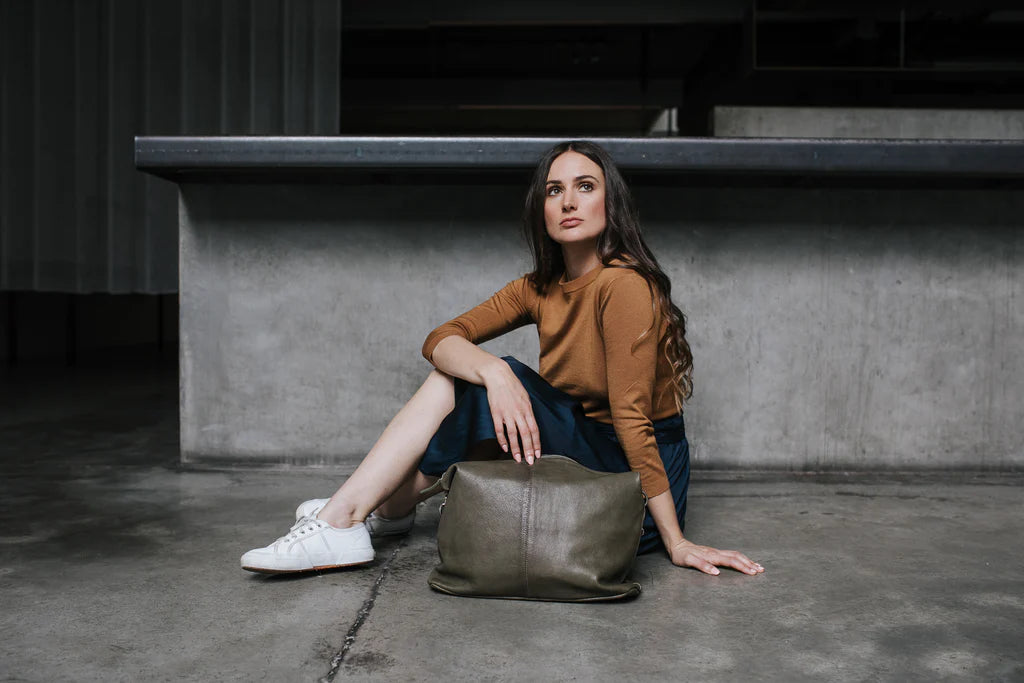 Dusky Robin Adele Bag