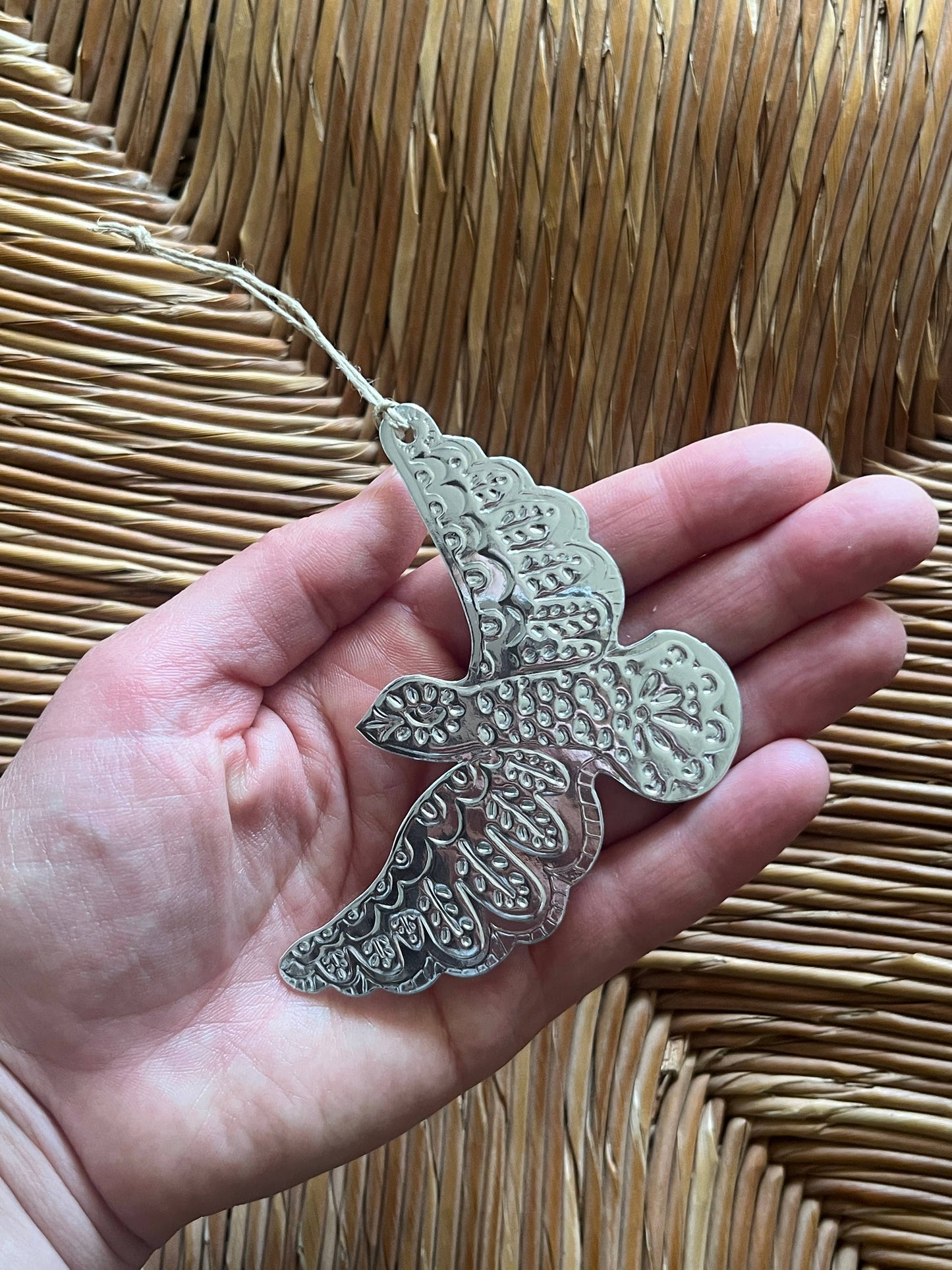 Dove Faux Tin Ornament - Silver