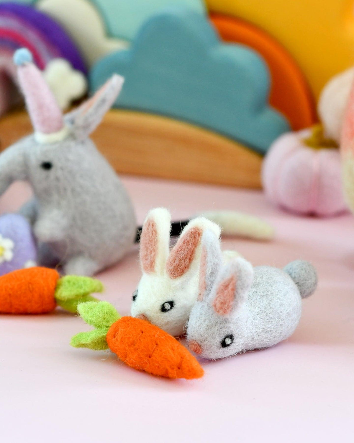 Taras Treasures Felt Mini Rabbits