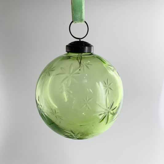 Cut Glass Bauble - Green Star