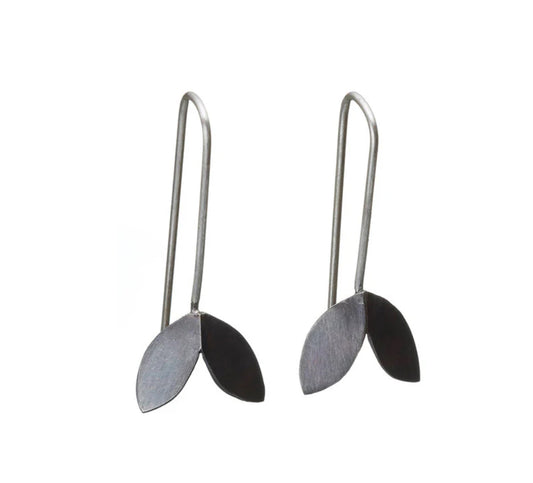 Shabana Jacobson Leaf earrings - Oxidised