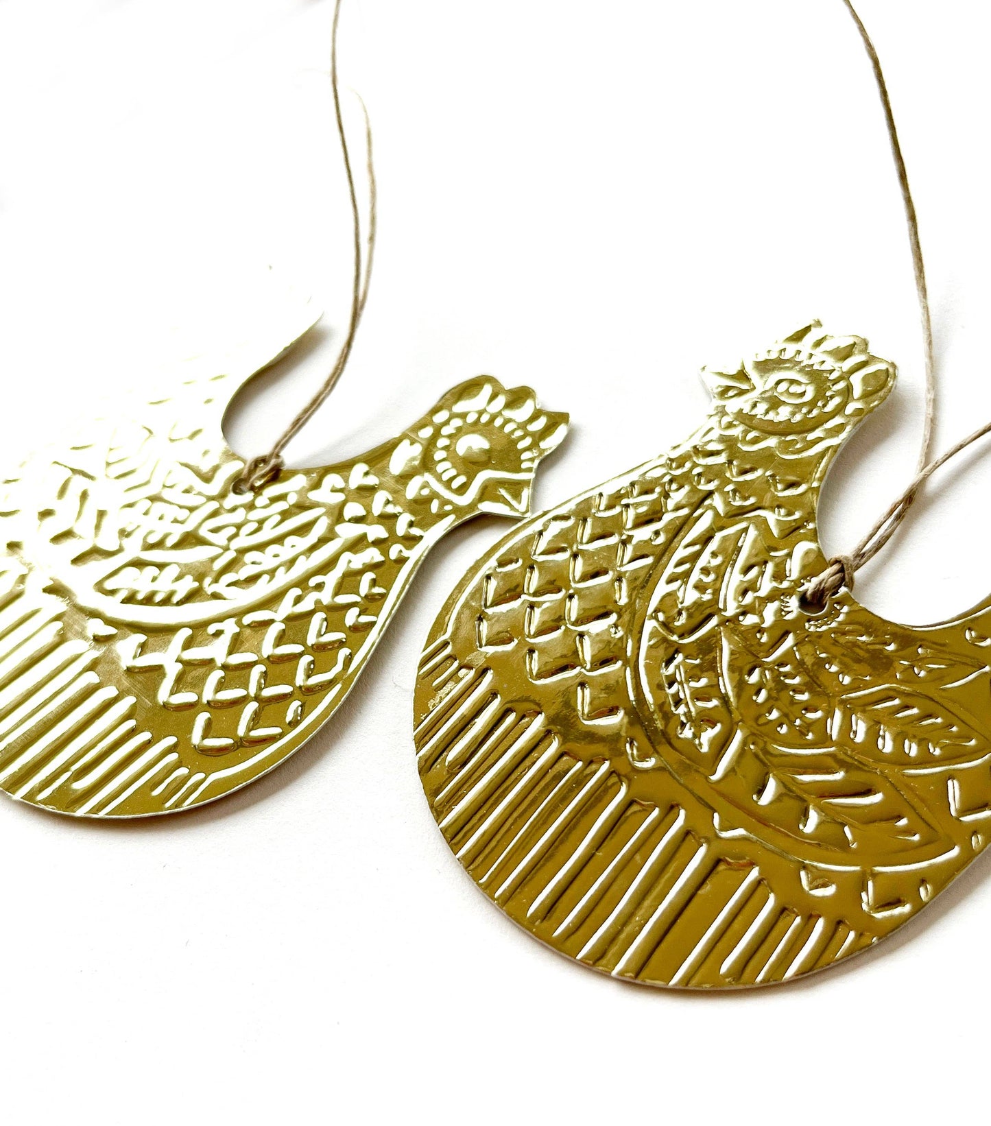 Chook Faux Tin Ornament - Gold
