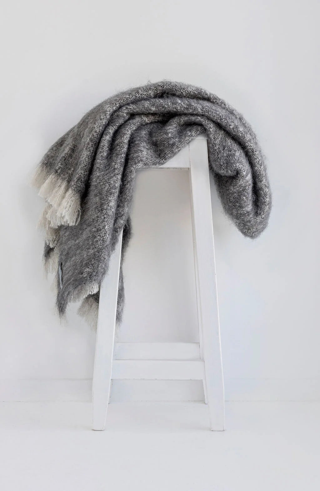 Masterweave Windermere Alpaca Blanket - Granite