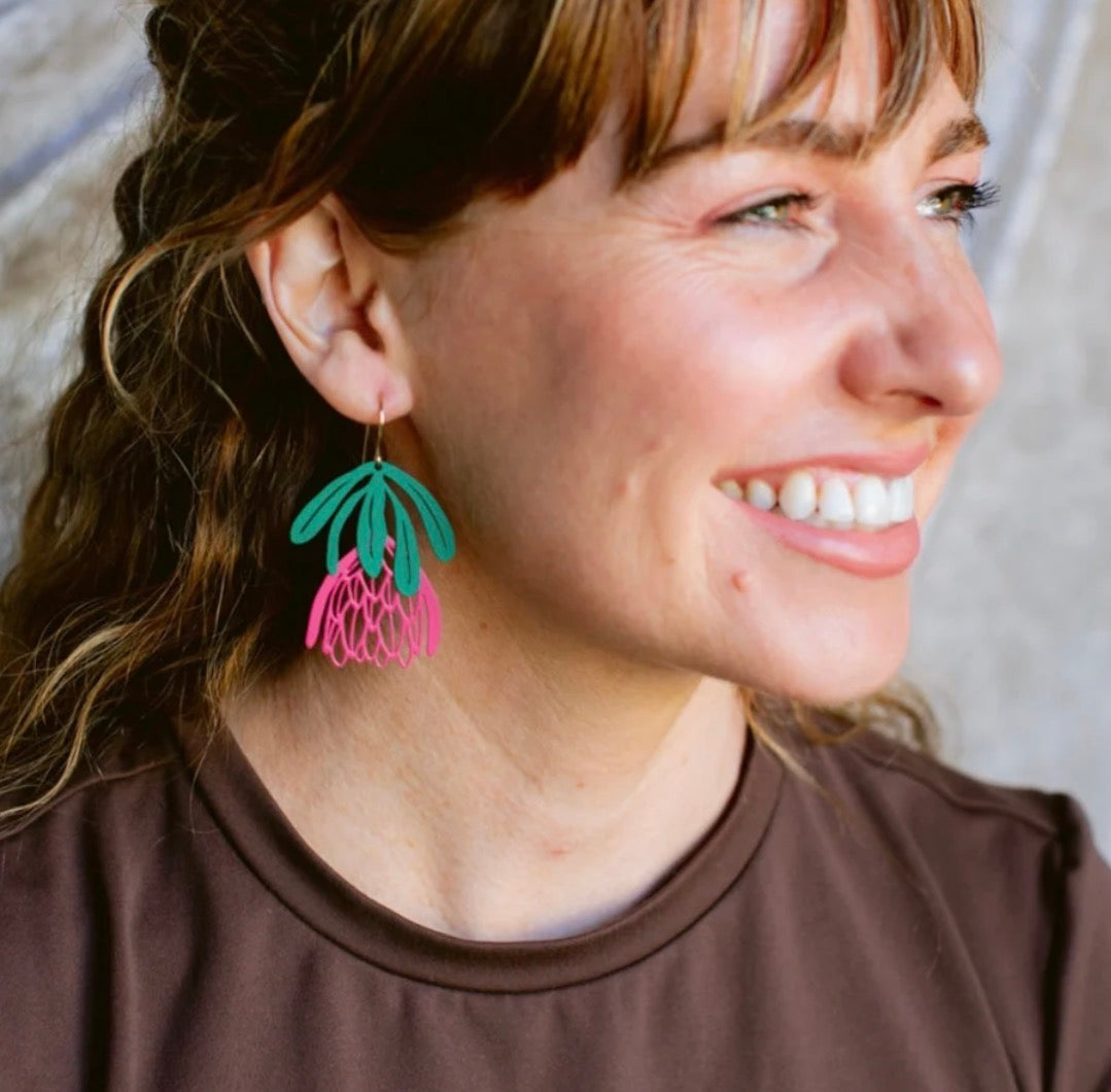 Denz Protea Flower Dangle earrings