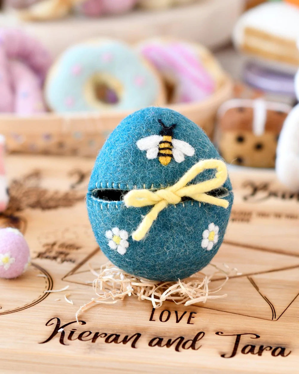 Taras Treasures Felt Egg Cover - Bee