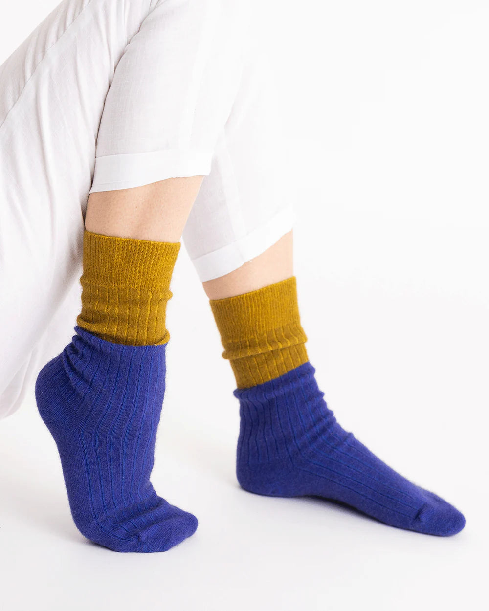 Nooan Possum Merino 'Dunedin' Socks - Blue and Ecru Olive