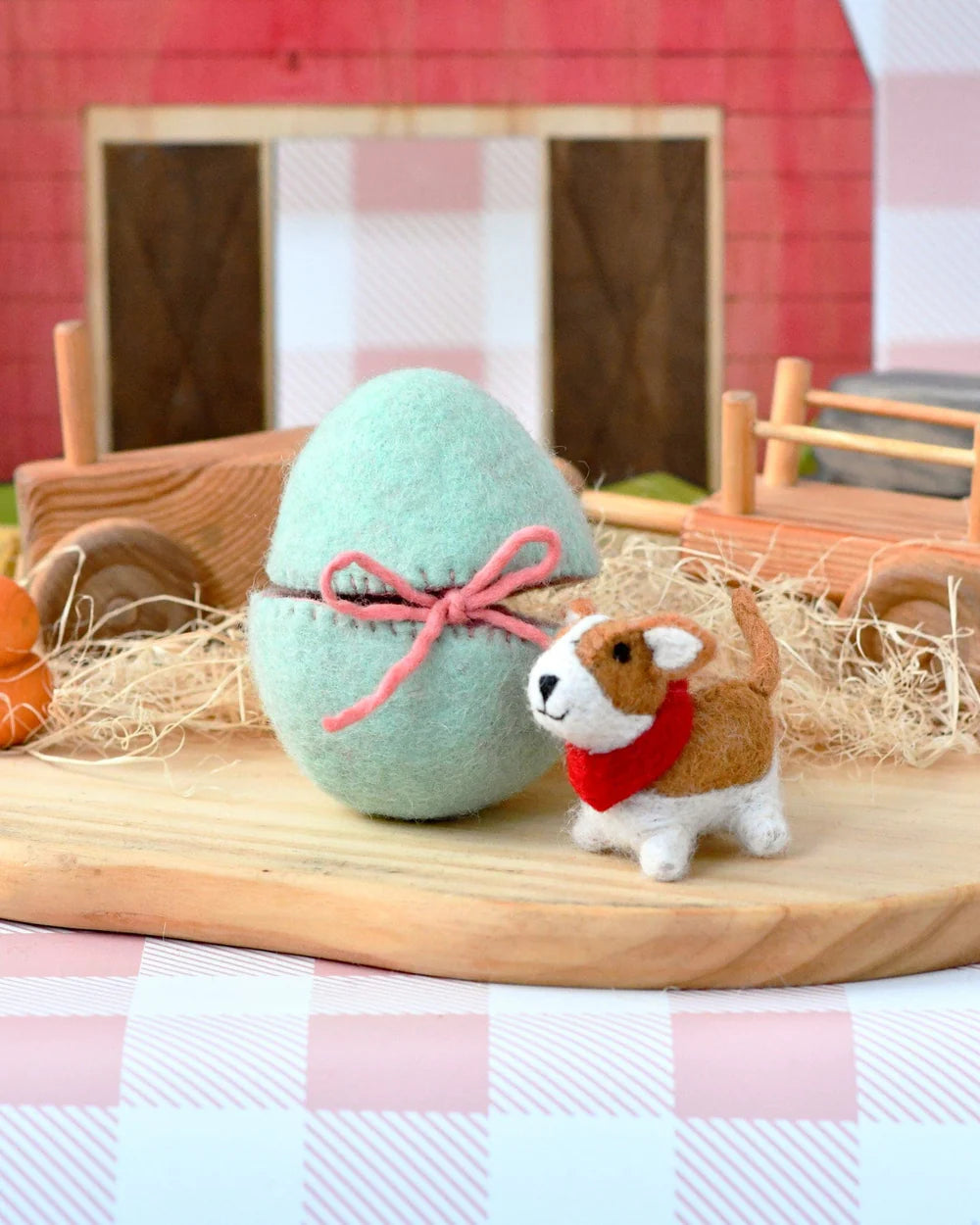 Tara Treasures Surprise Felt Egg - Corgi Puppy