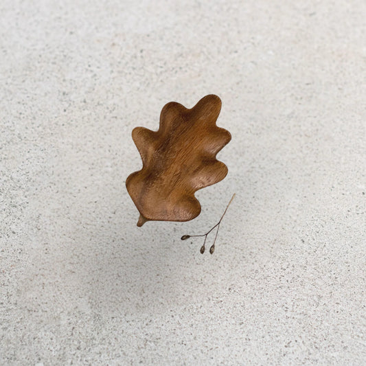 Oak Leaf Dish