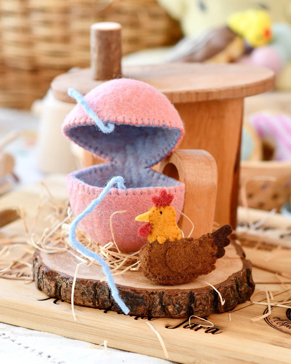 Taras Treasures Surprise Felt Egg - Hen