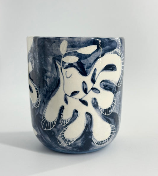 Isabel Lopes Dove Beaker