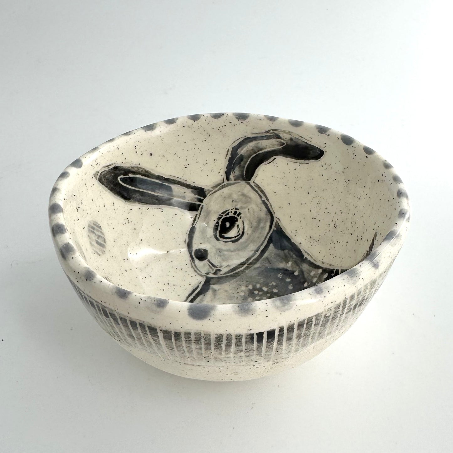 Isabel Lopes Small Bowl - Rabbit