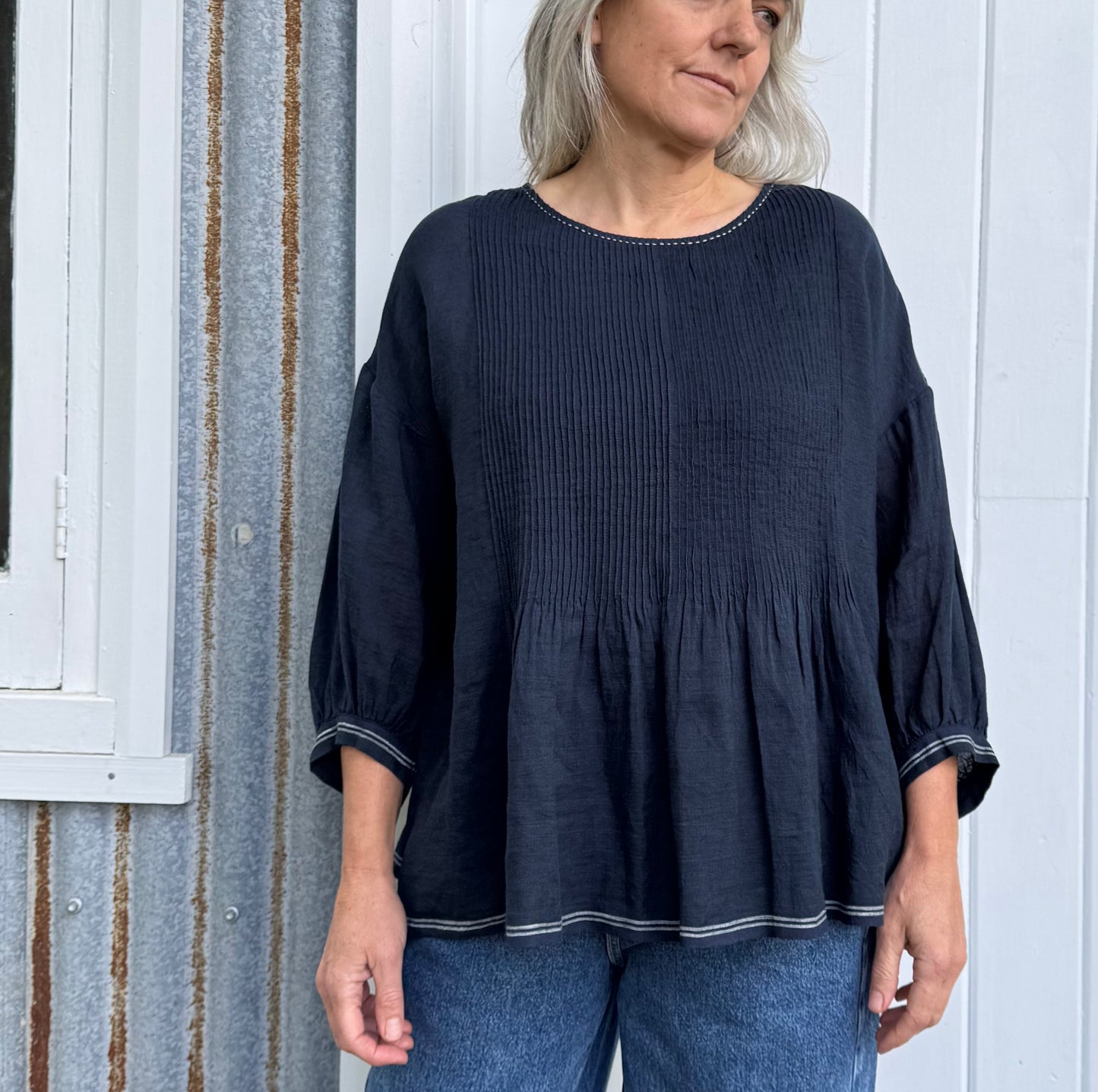 DVE Anisha Blouse - Navy Linen