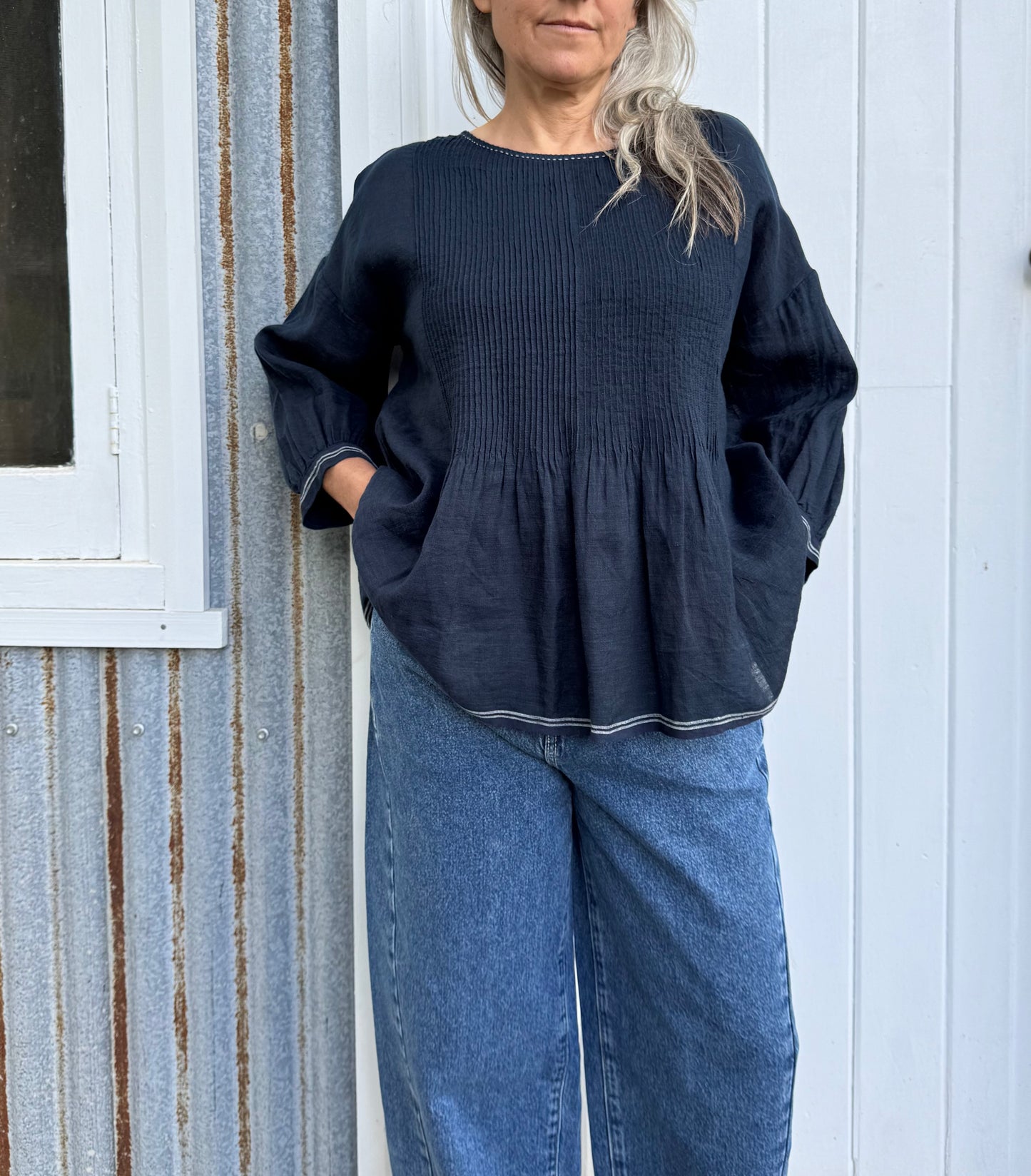 DVE Anisha Blouse - Navy Linen