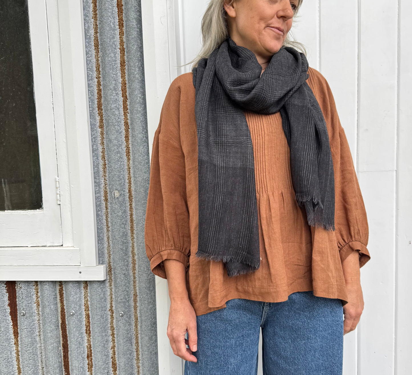 DVE Wool Scarf - Charcoal