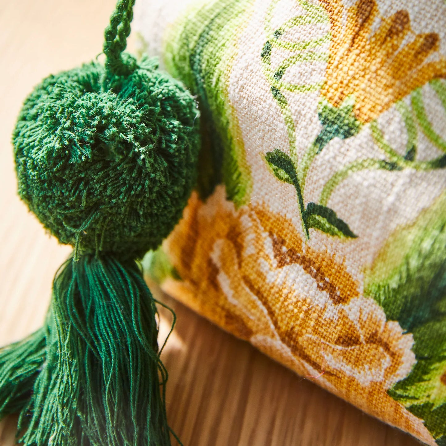 Sage x Clare - Margaret Cosmetic Bag in Kelp