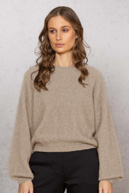 Noble Wilde Bellow Sleeve Top - Oyster