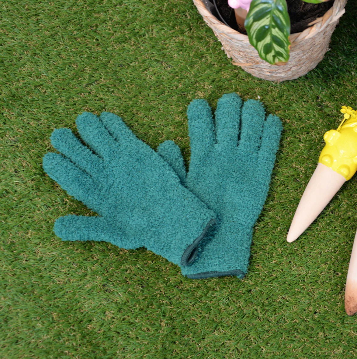 Microfibre Leaf cleaning glove