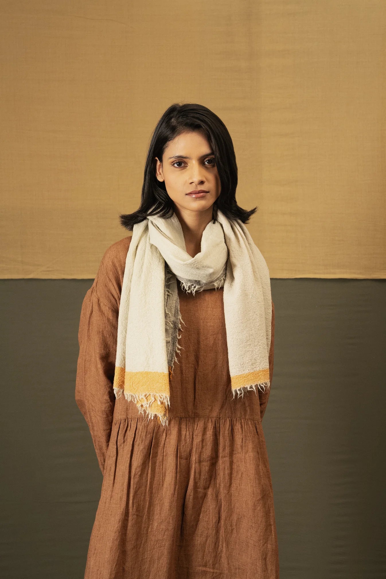 DVE Wool Scarf - Tussock