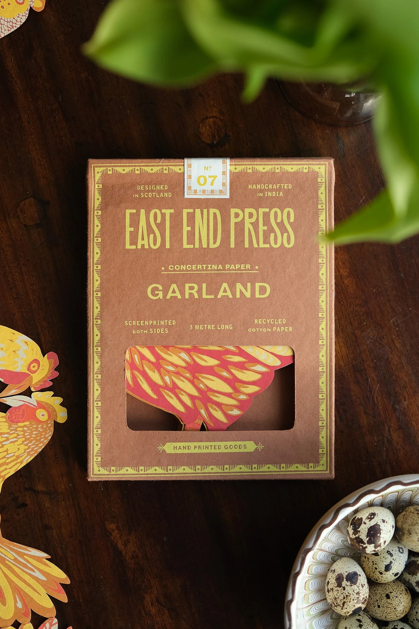 East End Press Chicken Concertina Garland