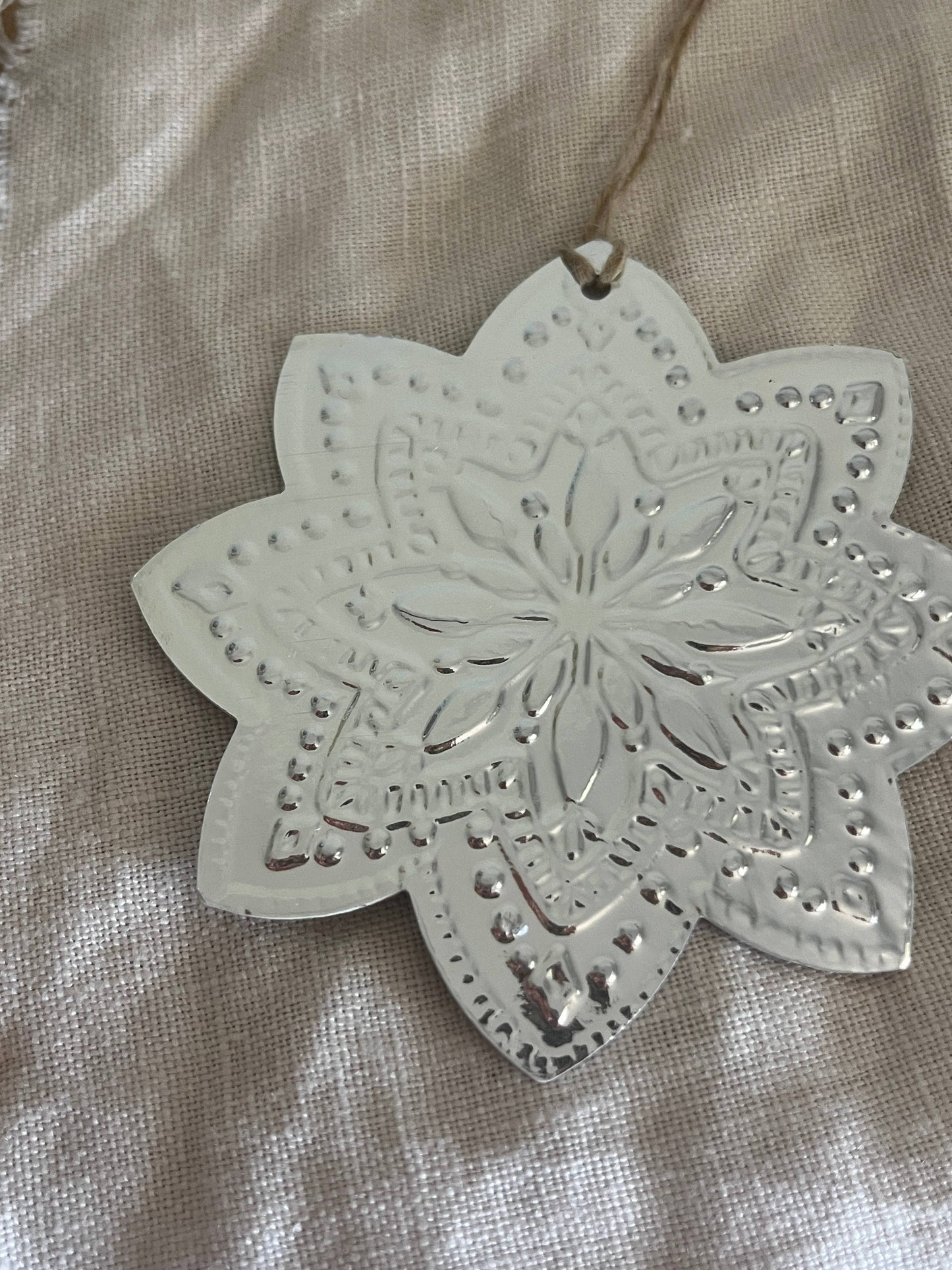 Mandala Faux Tin Ornament - Silver
