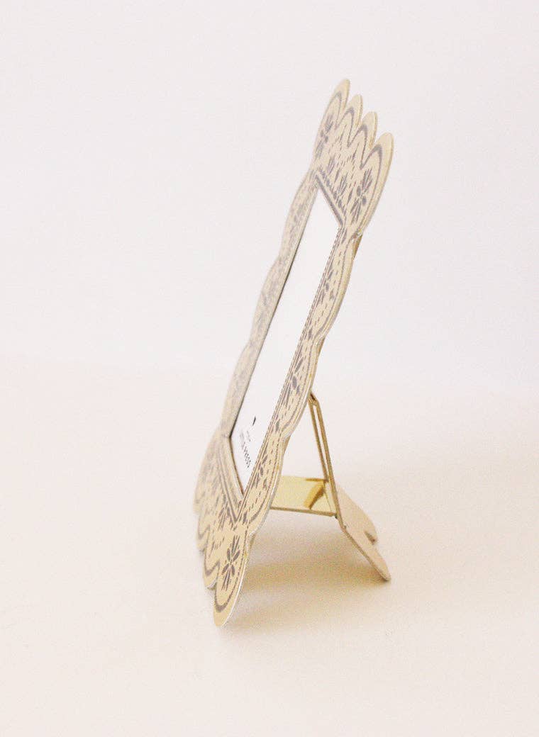 Faux Tin Biscuit Frame